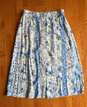 LC Lauren Conrad Blue Floral Stripe Button Front Midi Skirt Elastic Waist Medium thumbnail 1