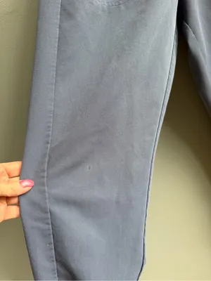 Figs Mari Skinny Jogger Scrub Pants in Space Navy Size Medium thumbnail 10