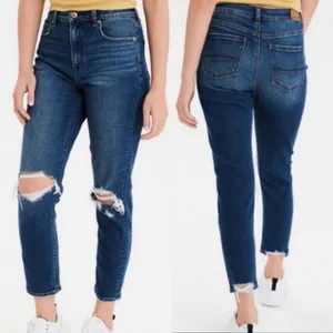 American Eagle High Rise Mom Jeans Distressed Stretch Blue Size 4 thumbnail 12
