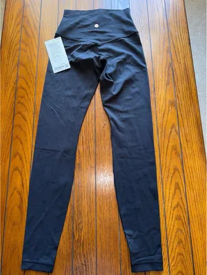 Lululemon Align No Line High Rise 28” Black Size 4 NWT thumbnail 2