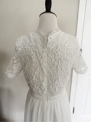 Lulu’s Angel in Disguise Lace Dress size Medium thumbnail 5