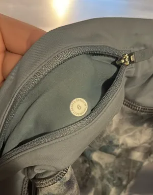Speed up Lululemon Shorts  thumbnail 4