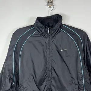 Vintage Nike Women's M Full Zip-Embroidered Swoosh Nylon Windbreaker 90's Jacket thumbnail 4