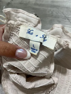 She + Sky Cream Blouse thumbnail 2
