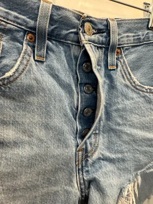 Levi’s 501 Denim Shorts thumbnail 4