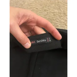 Bershka mini skirt small size black thumbnail 2