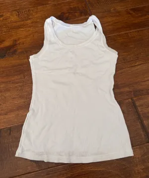 ALO Yoga White Ribbed Tank Top - Scoop Neck Active Tank thumbnail 1