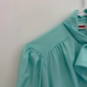 Judy Bond Vintage Women's Size 10 Aqua Bow Blouse Long Sleeve Button Up thumbnail 2