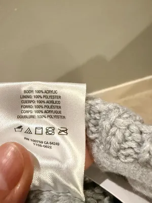 Champion Grey Cable Knit Fleece Lined Foldover Pom Pom Beanie OSFM thumbnail 4