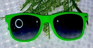 Outer banks Green Sunglasses thumbnail 1