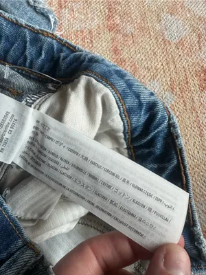 Abercrombie and fitch the mom short high rise size 29 or 8 medium wash denim thumbnail 5