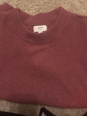 Sweater thumbnail 3