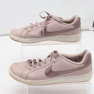 Nike Court Royale Womens 9 749867-600 Plum Chalk Red Bronze Sneaker Good thumbnail 1