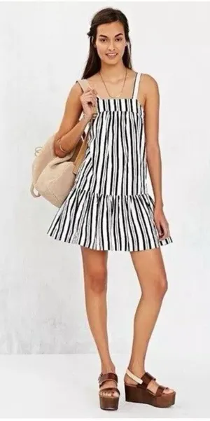 Urban Outfitters Alice Ritter & Size M Anais Drop Waist Stripe Mini Dress‎ White/Black thumbnail 1