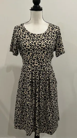 Leopard Print Dress Multiple Size M thumbnail 1