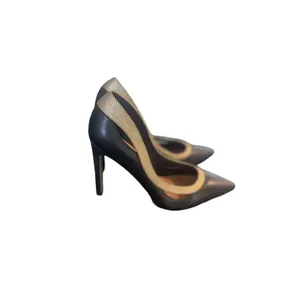 NWOB Ava&Aiden Black/ Gold Leather Pumps/ Stilletos Size 8.5 thumbnail 4