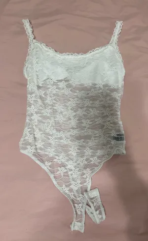 White lace bodysuit with floral design from SHEIN in a size small #lace #floral thumbnail 1