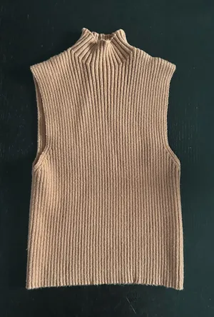 ZARA Top Knit Tank thumbnail 1