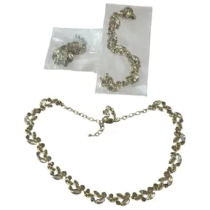 Vintage Style Matching Jewelry Set Necklace Bracelet Earrings Gold thumbnail 1