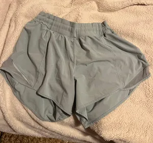 Lululemon Hotty Hot Shorts 4” thumbnail 1