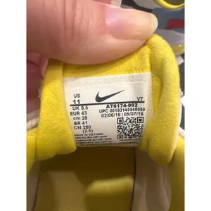 Nike Air Max 270 React Bauhaus Multi-Color Sneakers AT6174-Womens 11 athletic thumbnail 5