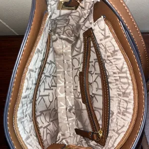 Calvin Klein cross body purse thumbnail 6