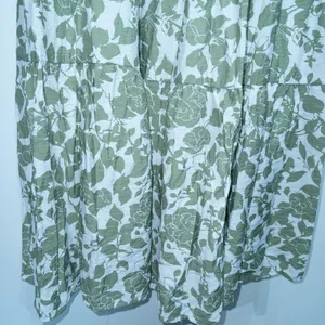 August Sky Olive Green Floral Puff Sleeve Smocked Midi Dress Size Large NWT thumbnail 6