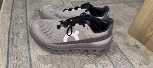 Women’s On Cloud Cloudmonster Running Shoes thumbnail 3