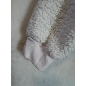 Gap Sherpa Fleece Pullover Sweatshirt Womens Medium Milk White Crew 651550-01 thumbnail 5