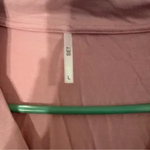 Women’s Soft Button thumbnail 4