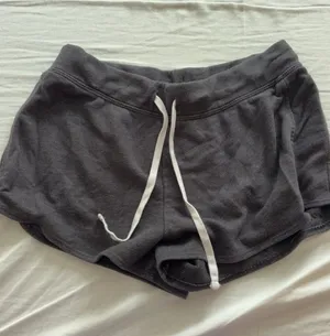Old Navy gray low rise mini shorts size s thumbnail 1