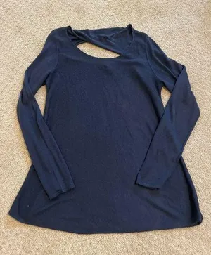 Lilly Pulitzer Navy Blue Open Back Tunic Sweater XL thumbnail 1