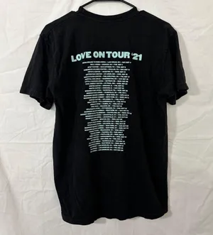 Harry Styles Merch thumbnail 3
