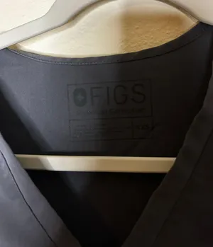 FIGS Top thumbnail 4