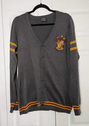 Harry Potter Gryffindor Cardigan Womens XL‎ Grey Sweater Cosplay Size XL Fandom thumbnail 1
