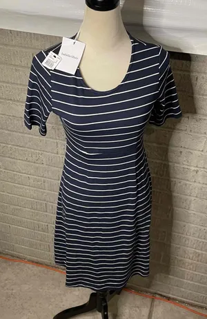 NWT Elizabeth Oliver Navy White‎ Striped A Line Maternity Dress Size 1 thumbnail 1