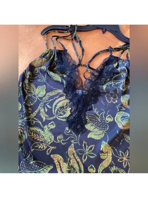 Intimately by Free People Off The Coast Cami - size Small thumbnail 2