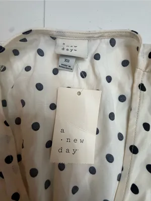 a new day Cream Polka Dot Puff-Sleeve Wrap Dress size XS thumbnail 5