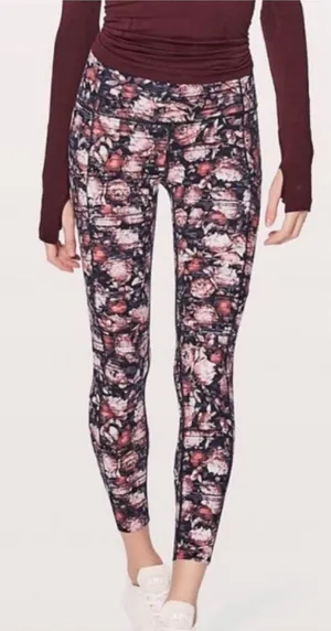 $128 Lululemon Wunder Under Hi-Rise Tight *Nulux Peony Multi 8 thumbnail 1