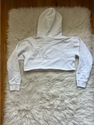 Lululemon cropped hoodie thumbnail 2
