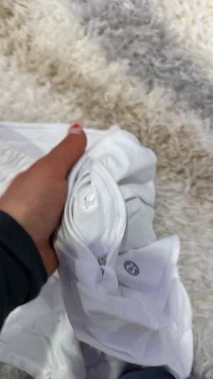 Lululemon Shorts thumbnail 3