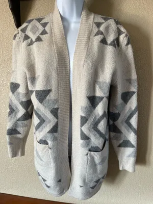 Southwestern cardigan thumbnail 1