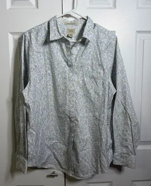 L.L. Bean women’s  Long-Sleeve Floral Button-Down Shirt -  size large thumbnail 1