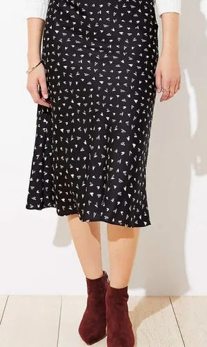 New with tags LOFT Black White Heart Print Skirt Size Medium thumbnail 1