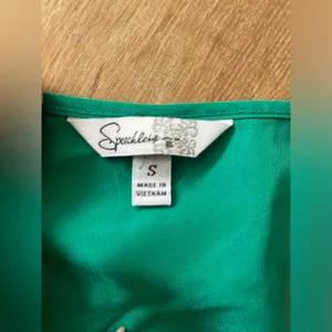 Speechless Teal Top. Size small. thumbnail 2
