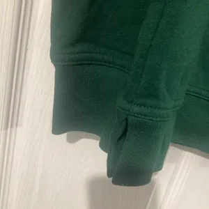 Gap Women’s Green/Pink Logo Sweatshirt Like New Size Small thumbnail 4