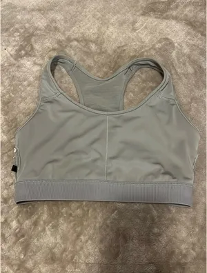 Gymshark Sports Bra thumbnail 5