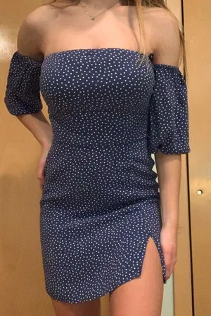 Abercrombie off the shoulder dress thumbnail 1
