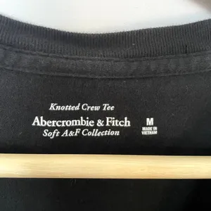 Abercrombie & Fitch knitted crew tee soft black t-shirt soft A&F women's size M thumbnail 3