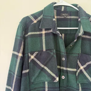 PacSun PS/LA Green & Navy Plaid Wool-Blend Shacket Size M/L thumbnail 4